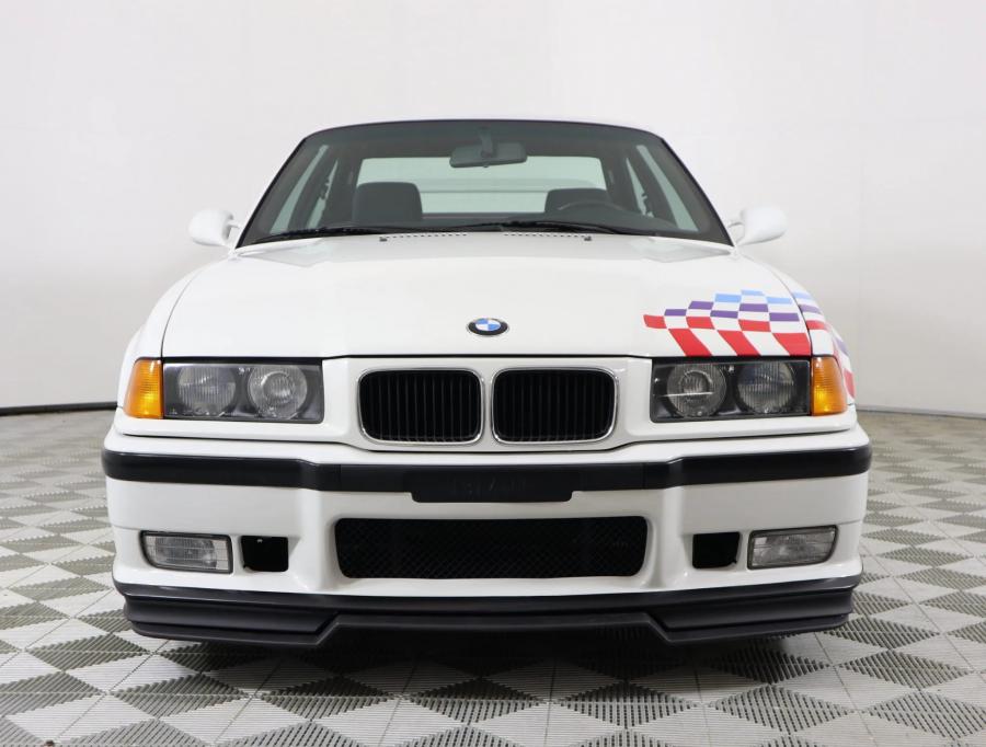  BMW M3 Lightweight (E36) 1995 года  (US) (фото 16 из 58)
